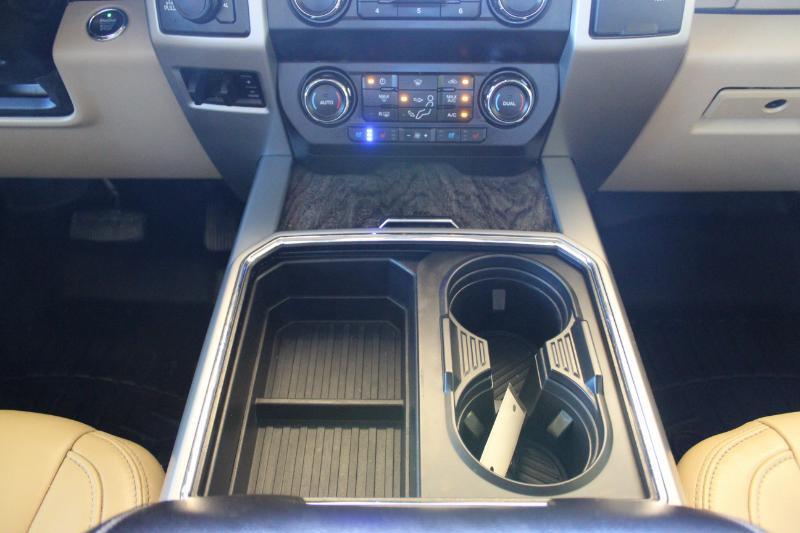 Ford F-250 SD Lariat Crew Cab 4WD 2019