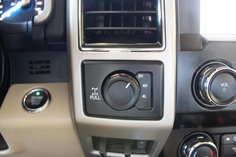 Ford F-250 SD Lariat Crew Cab 4WD 2019