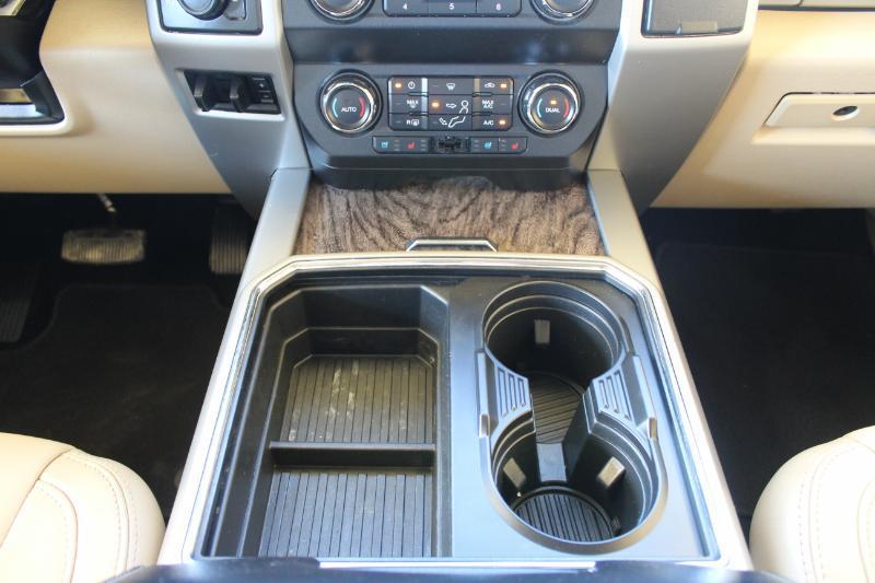 Ford F-250 SD Lariat Crew Cab 4WD 2019