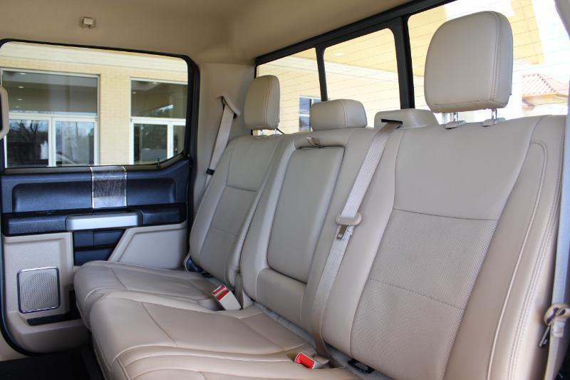 Ford F-250 SD Lariat Crew Cab 4WD 2019