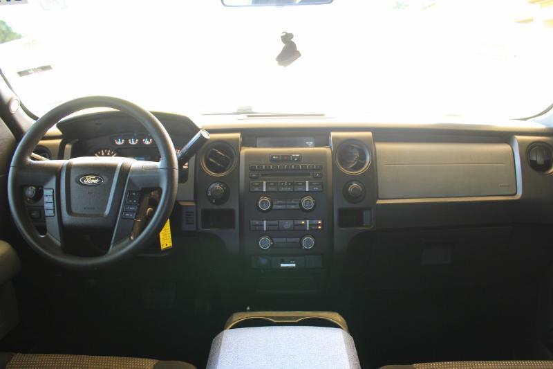 Ford F-150 STX 4WD SuperCrew 5.5' Box 2014