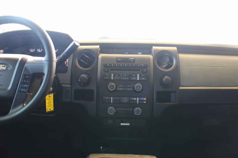 Ford F-150 STX 4WD SuperCrew 5.5' Box 2014