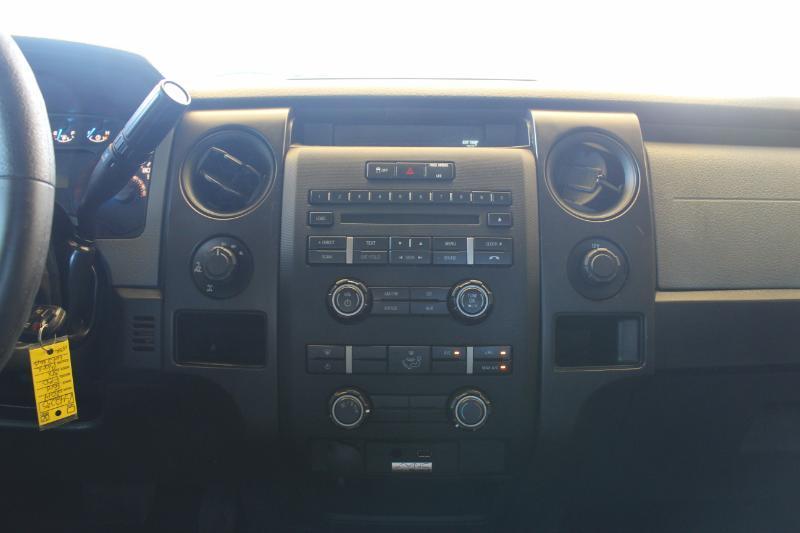 Ford F-150 STX 4WD SuperCrew 5.5' Box 2014