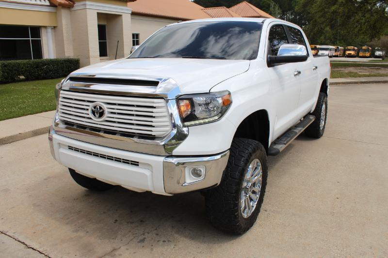 Toyota Tundra Limited 5.7L FFV CrewMax 4WD 2014