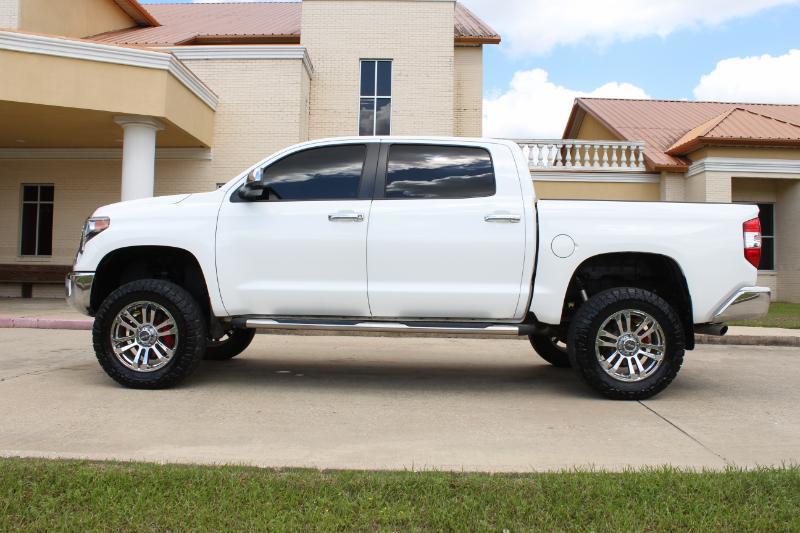Toyota Tundra Limited 5.7L FFV CrewMax 4WD 2014