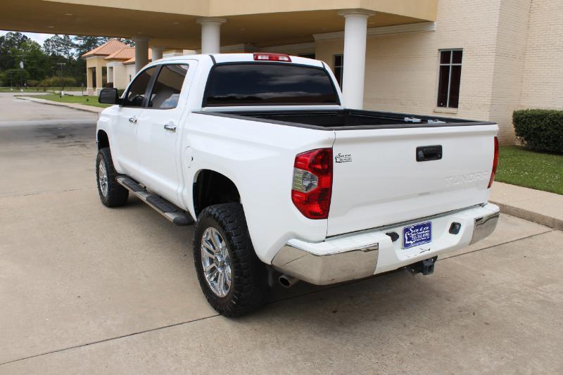 Toyota Tundra Limited 5.7L FFV CrewMax 4WD 2014