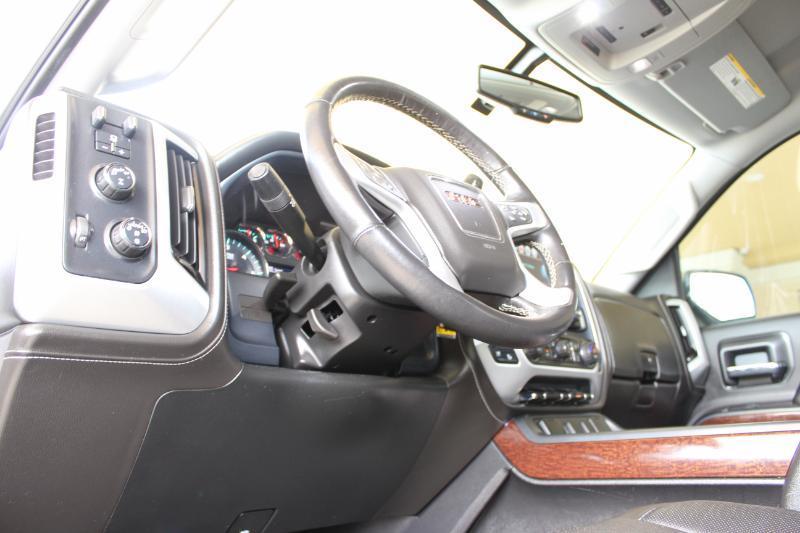 GMC Sierra 1500 SLT Crew Cab Short Box 4WD 2018