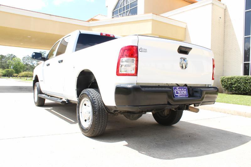 RAM 2500 Tradesman Crew Cab SWB 4WD 2022