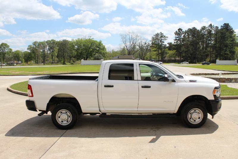 RAM 2500 Tradesman Crew Cab SWB 4WD 2022
