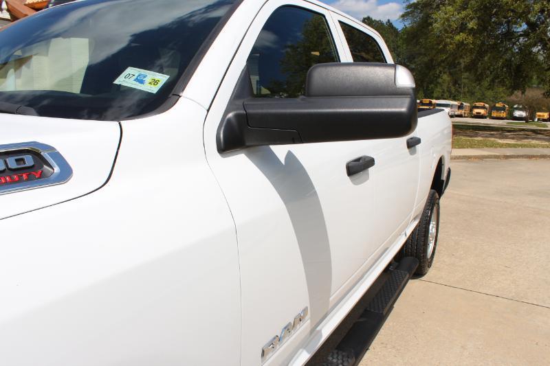 RAM 2500 Tradesman Crew Cab SWB 4WD 2022