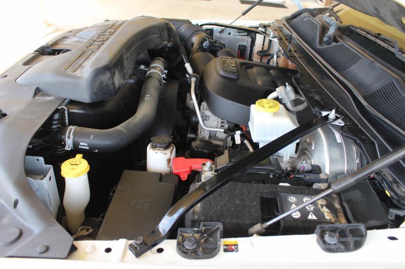 RAM 2500 Tradesman Crew Cab SWB 4WD 2022