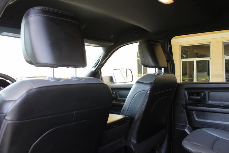 RAM 2500 Tradesman Crew Cab SWB 4WD 2022