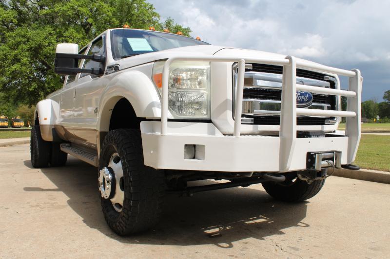 Ford F-450 SD King Ranch Crew Cab DRW 4WD 2011