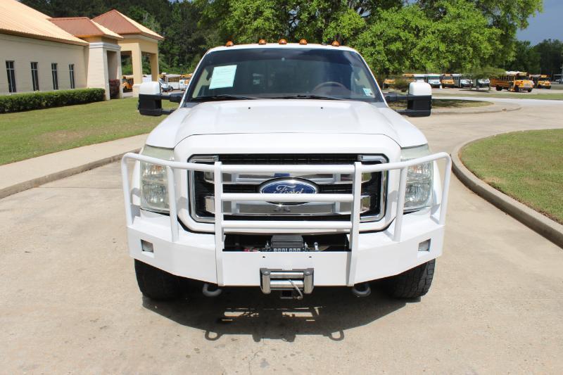 Ford F-450 SD King Ranch Crew Cab DRW 4WD 2011