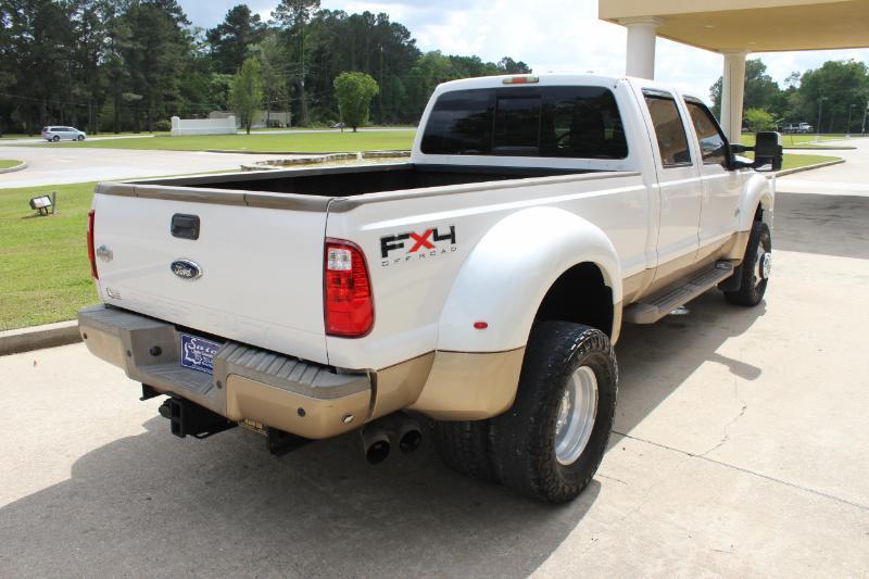 Ford F-450 SD King Ranch Crew Cab DRW 4WD 2011