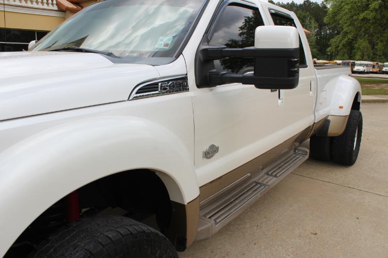 Ford F-450 SD King Ranch Crew Cab DRW 4WD 2011