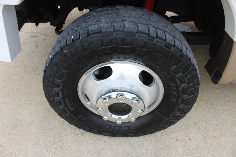 Ford F-450 SD King Ranch Crew Cab DRW 4WD 2011