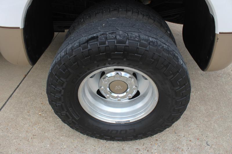 Ford F-450 SD King Ranch Crew Cab DRW 4WD 2011