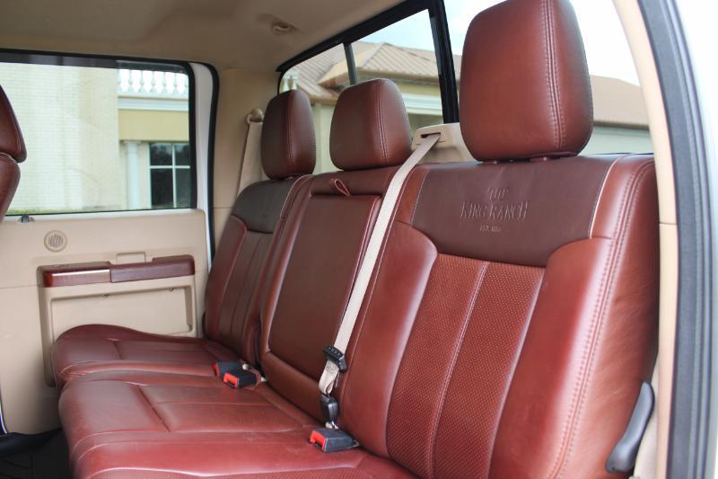 Ford F-450 SD King Ranch Crew Cab DRW 4WD 2011