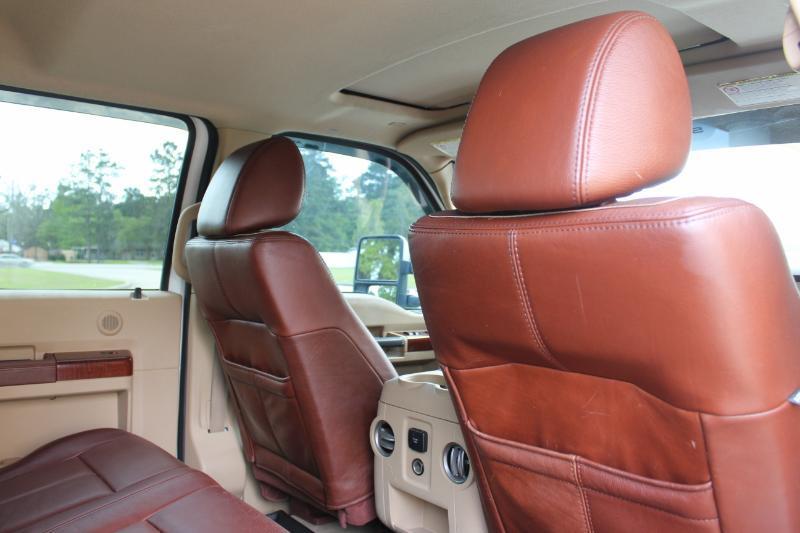 Ford F-450 SD King Ranch Crew Cab DRW 4WD 2011