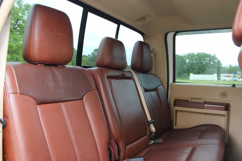 Ford F-450 SD King Ranch Crew Cab DRW 4WD 2011