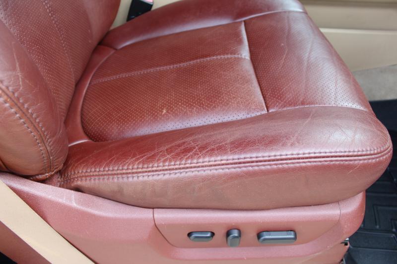 Ford F-450 SD King Ranch Crew Cab DRW 4WD 2011