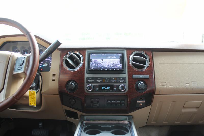 Ford F-450 SD King Ranch Crew Cab DRW 4WD 2011
