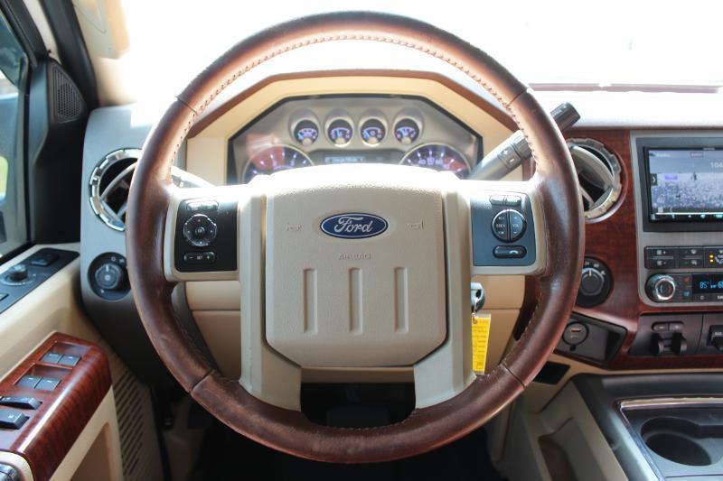 Ford F-450 SD King Ranch Crew Cab DRW 4WD 2011