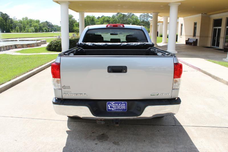 Toyota Tundra 4WD SR5 CrewMax 5.5' Bed (Natl) 2012