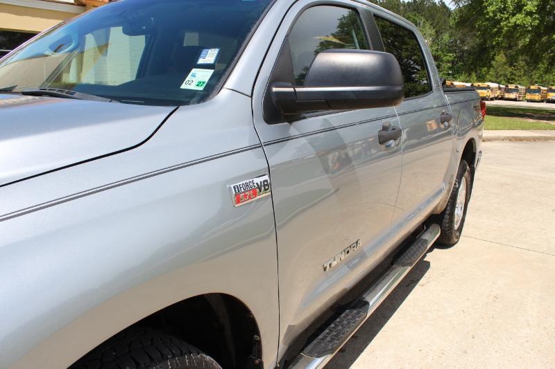 Toyota Tundra 4WD SR5 CrewMax 5.5' Bed (Natl) 2012
