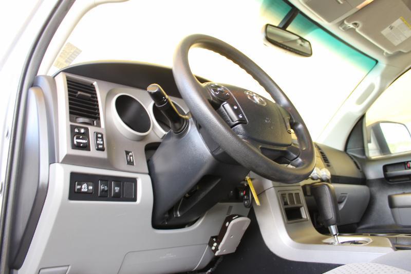 Toyota Tundra 4WD SR5 CrewMax 5.5' Bed (Natl) 2012