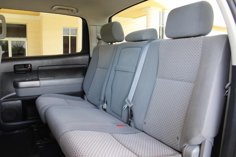 Toyota Tundra 4WD SR5 CrewMax 5.5' Bed (Natl) 2012