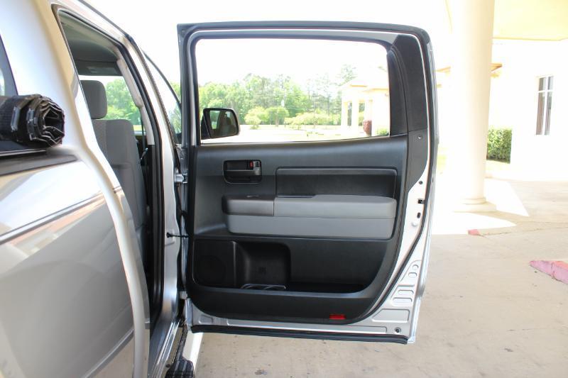 Toyota Tundra 4WD SR5 CrewMax 5.5' Bed (Natl) 2012