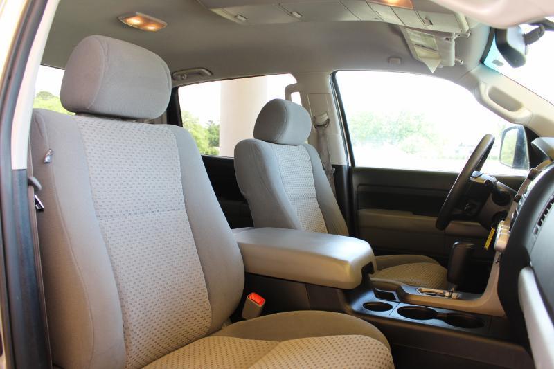 Toyota Tundra 4WD SR5 CrewMax 5.5' Bed (Natl) 2012