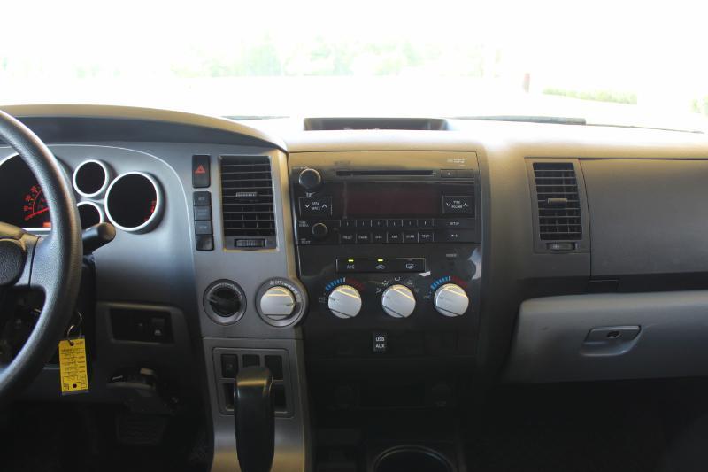 Toyota Tundra 4WD SR5 CrewMax 5.5' Bed (Natl) 2012
