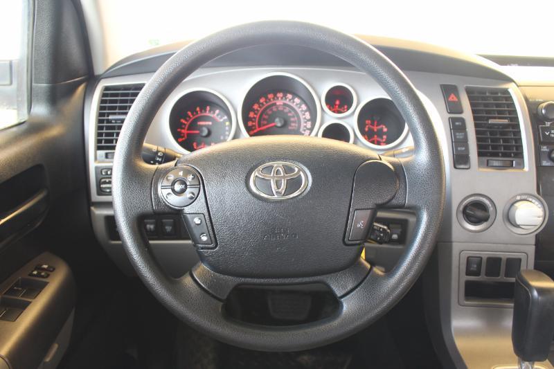 Toyota Tundra 4WD SR5 CrewMax 5.5' Bed (Natl) 2012