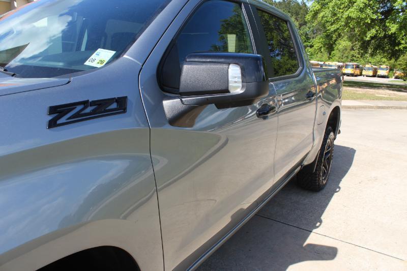Chevrolet Silverado 1500 Trail Boss LT Crew Cab 4WD 2023