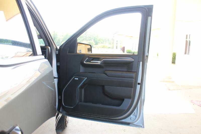 Chevrolet Silverado 1500 Trail Boss LT Crew Cab 4WD 2023