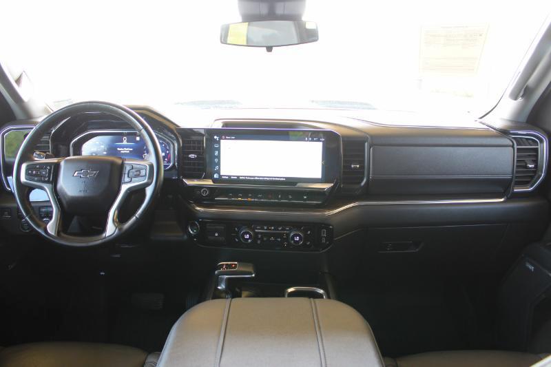 Chevrolet Silverado 1500 Trail Boss LT Crew Cab 4WD 2023