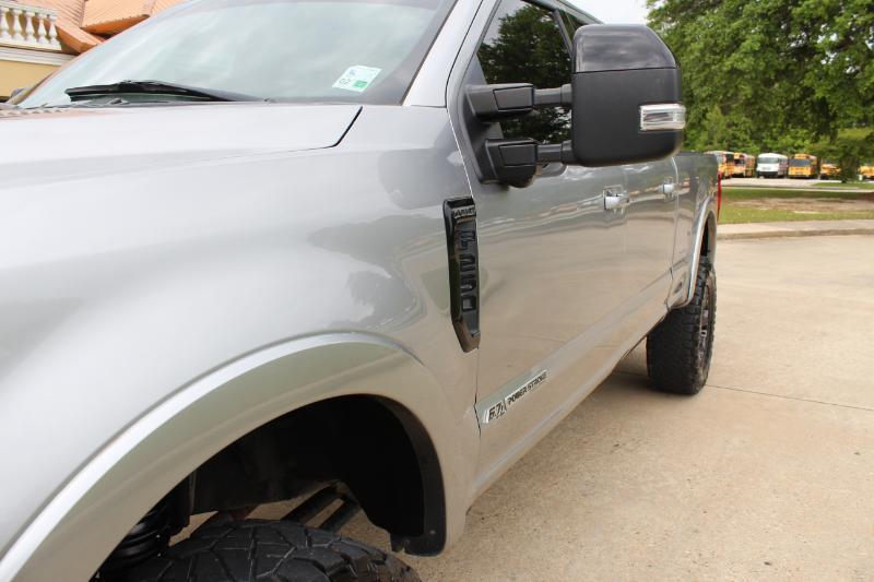 Ford F-250 SD Lariat Crew Cab 4WD 2020