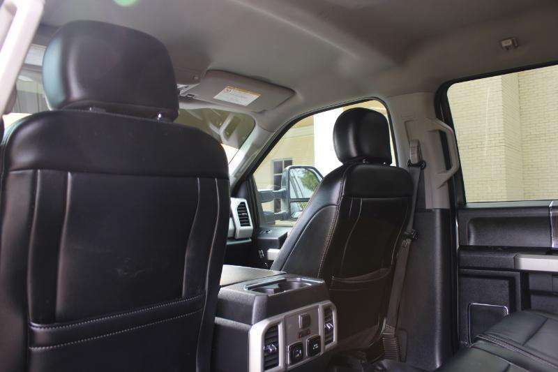 Ford F-250 SD Lariat Crew Cab 4WD 2020