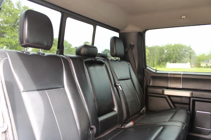 Ford F-250 SD Lariat Crew Cab 4WD 2020