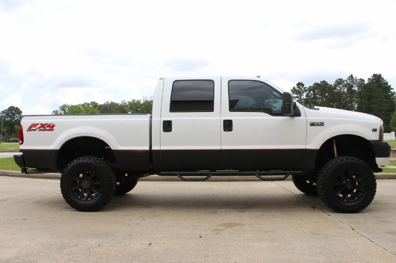 Ford F-250 SD XLT Crew Cab 4WD 2004