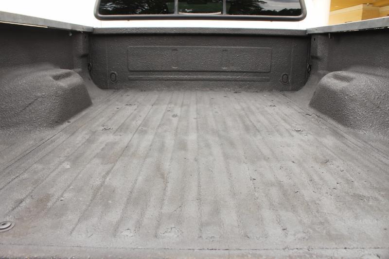 Ford F-250 SD XLT Crew Cab 4WD 2004