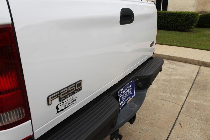 Ford F-250 SD XLT Crew Cab 4WD 2004