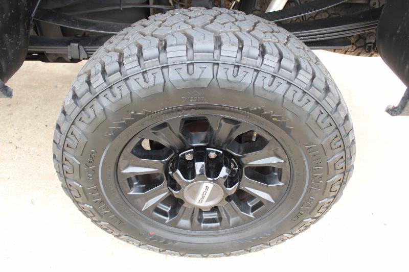 Ford F-250 SD XLT Crew Cab 4WD 2004