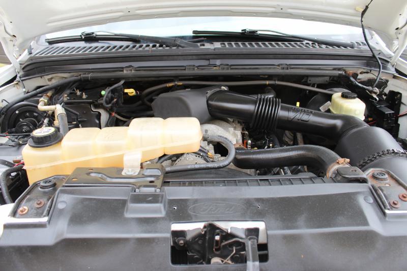 Ford F-250 SD XLT Crew Cab 4WD 2004