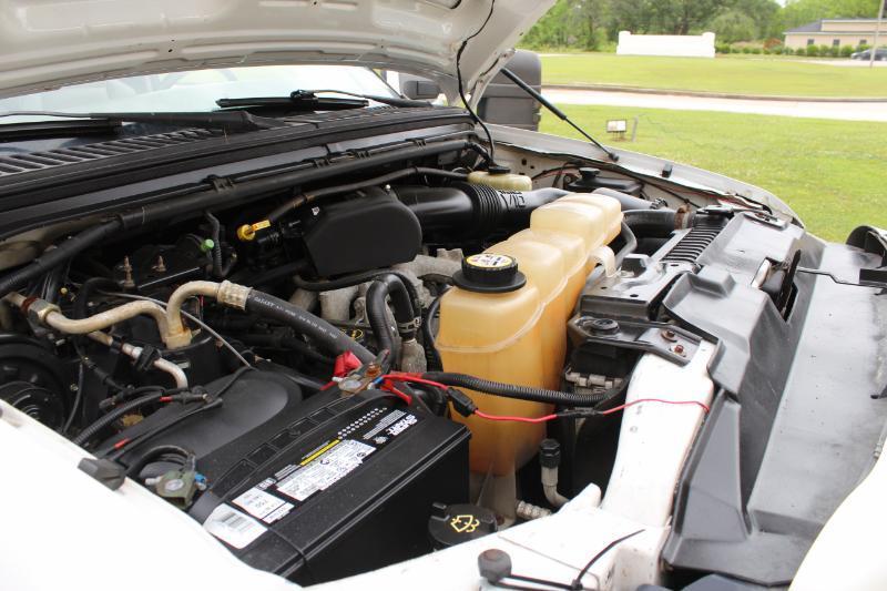 Ford F-250 SD XLT Crew Cab 4WD 2004