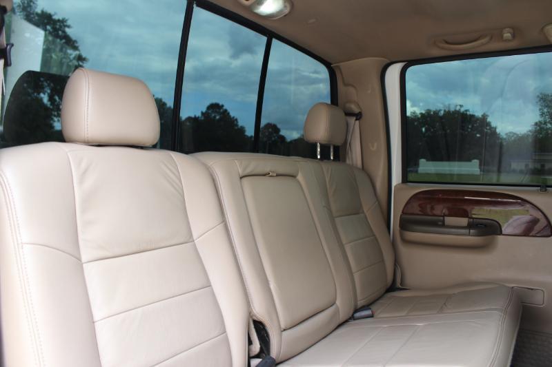 Ford F-250 SD XLT Crew Cab 4WD 2004