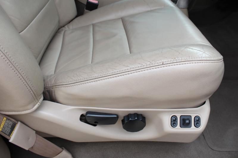 Ford F-250 SD XLT Crew Cab 4WD 2004